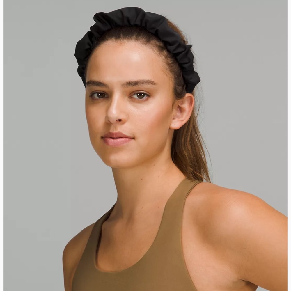 Lululemon Black Nulux Gathered Headband NWT